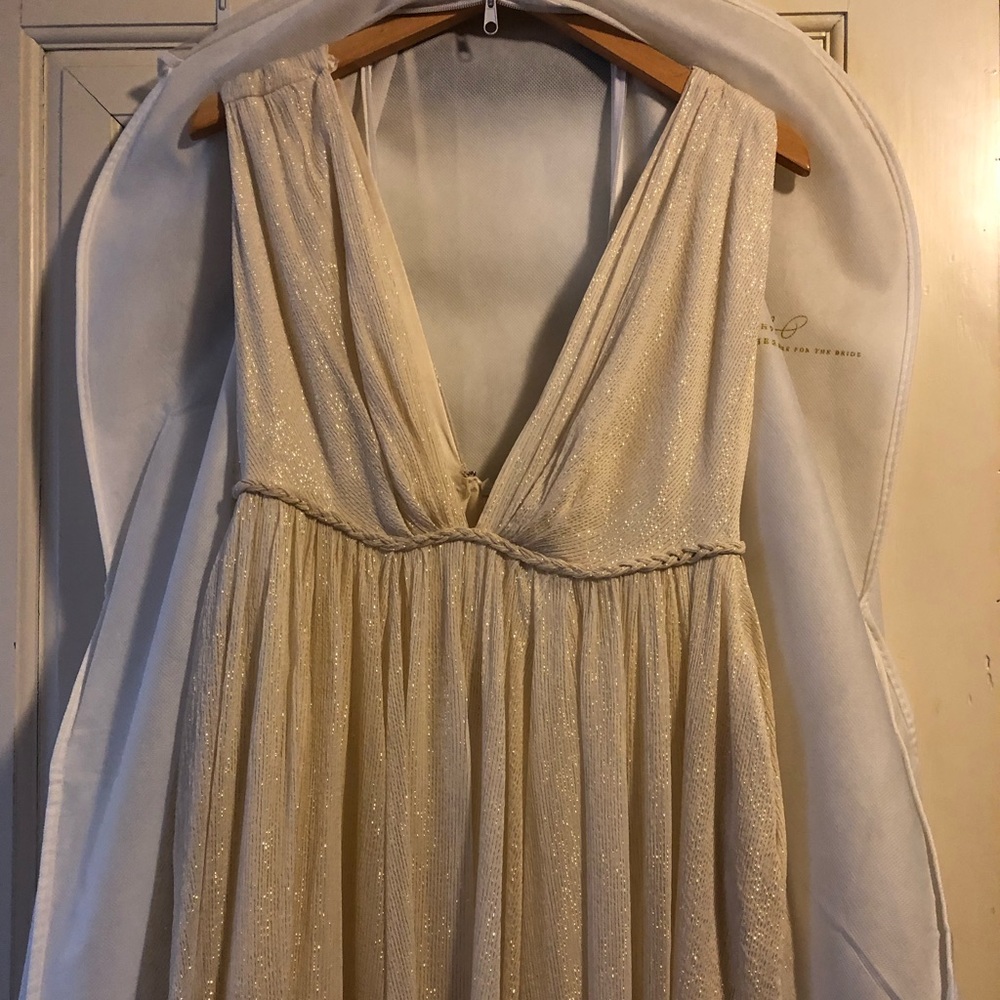 Tatyana Merenyuk wedding dress